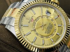 Rolex Watch 5A Quality 9001 Movement 904L Steel 42mm Noob Factory 326235 Sky Dweller Watch