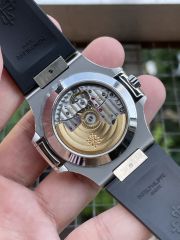 Replica Patek Philippe PP 5A Quality Cal.324 Clone Movement With Moon Phase 5726 40mm Nautilus Watch