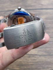 Replica Omega Seamaster 007 5A Quality 8800 Clone Movement 1:1 42mm Seamaster 300m JVS Factory Watch