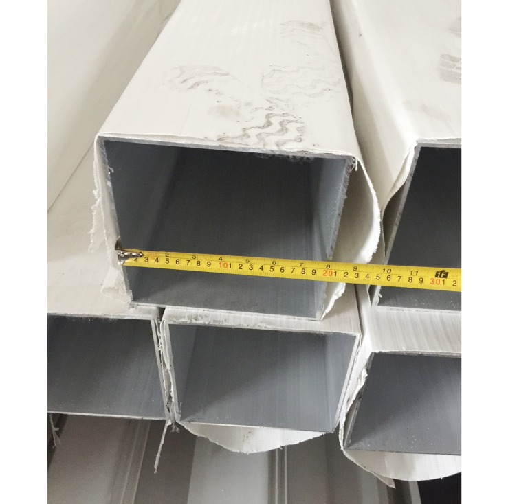 All Kinds Of Spot Aluminum Square Tubes And Aluminum Round Tubes Are Sold And Can Be Customized