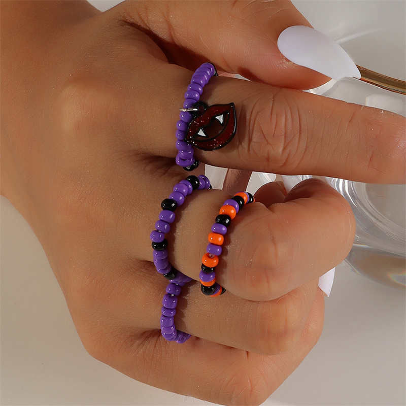 Retro Purple Halloween Lip Pattern Ring Set Distributor