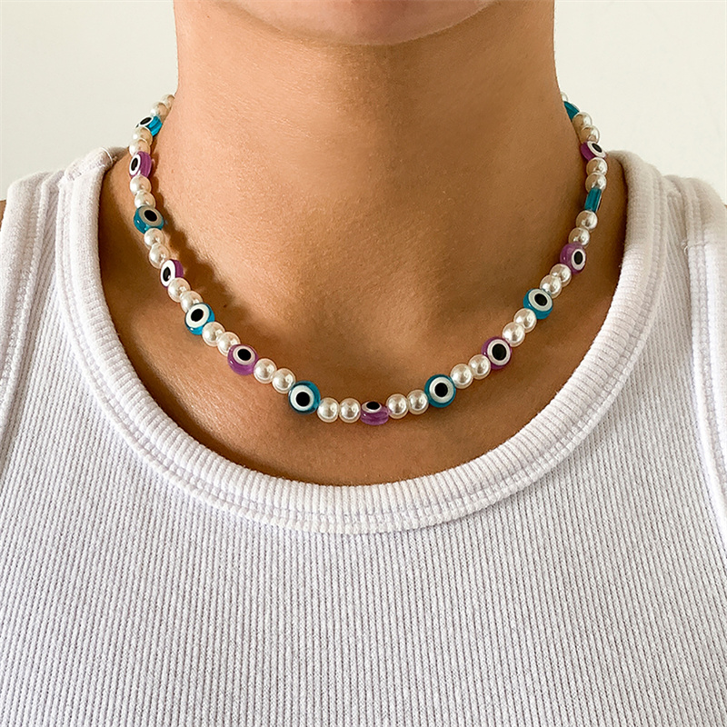 Mix And Match Beaded Acrylic Eyes Single Layer Necklace Distributor