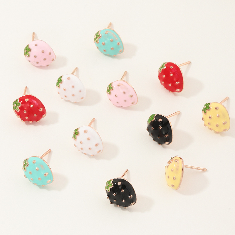 Wholesale Fruit Earrings Cute Strawberry Alloy Earrings Creative Vendors