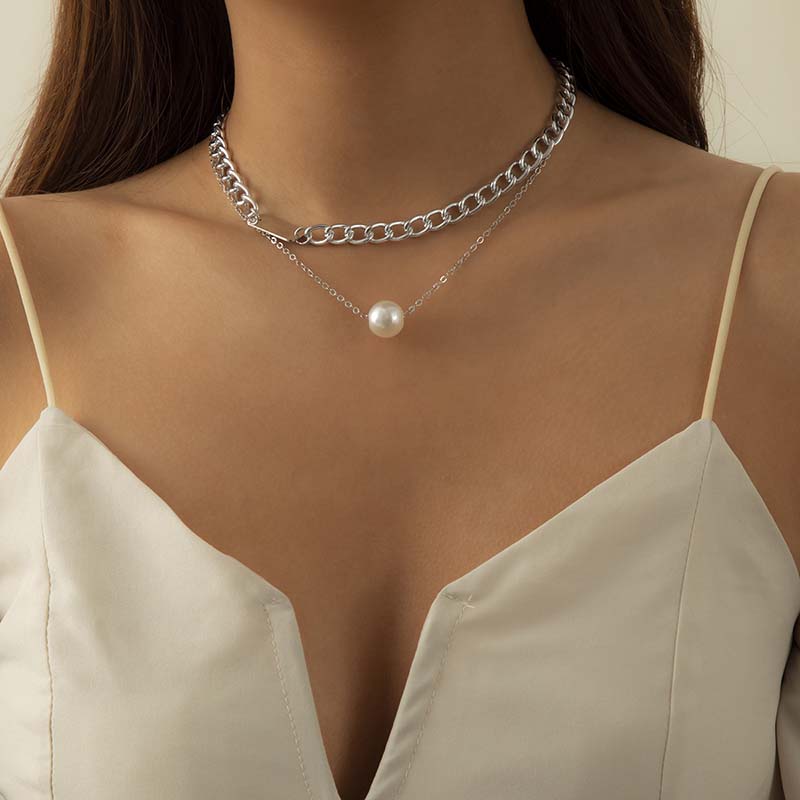 Wholesale Simple Double-layer Geometric Imitation Pearl Necklace Metal Chain Necklace Vendors