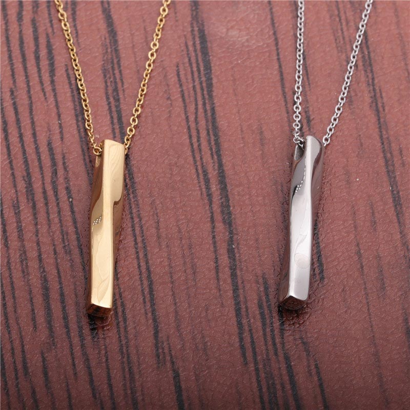Creative  Product Twisted Sweater Chain Necklace In Titanium Steel Manufacturer