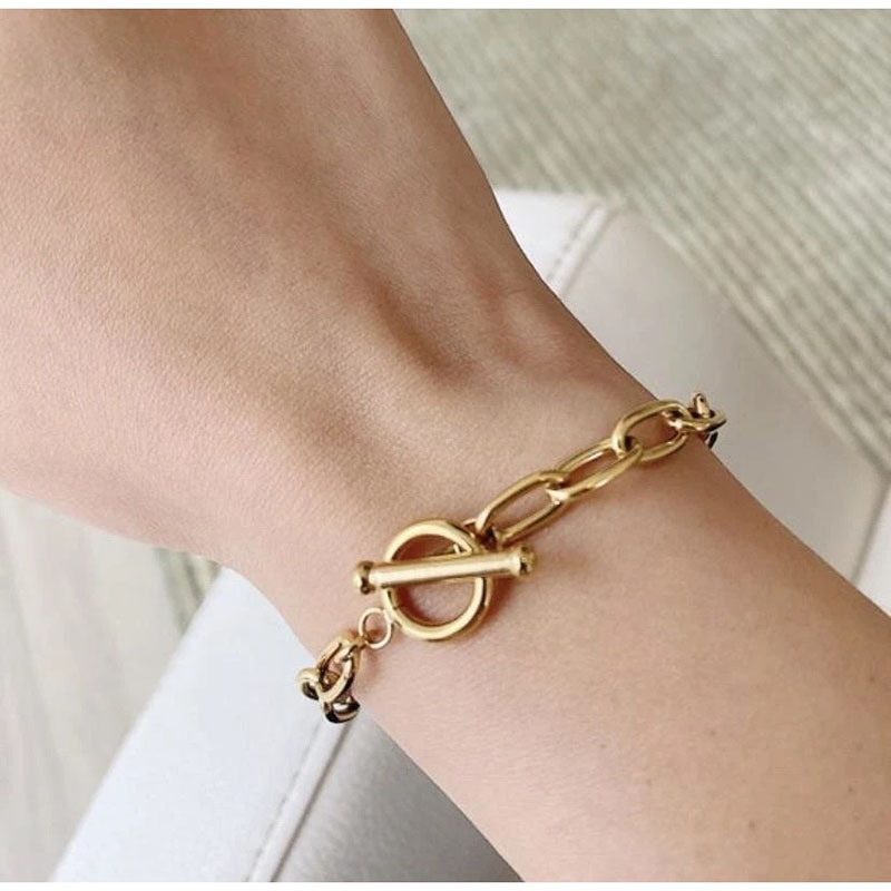 Fashion Classic Gold Bracelet Paper Clip Gold Plated Stainless Steel Distributor