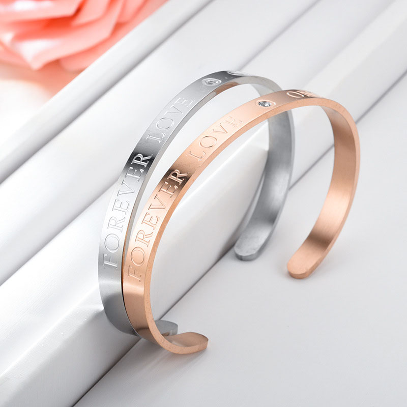 Wholesale Titanium Steel C-shaped Bracelet With Diamonds Vendors