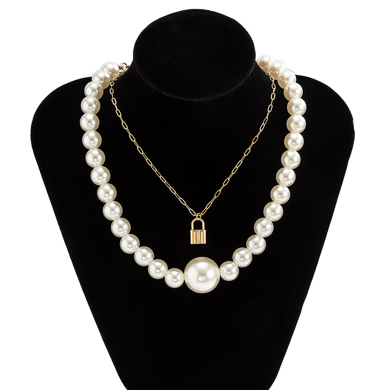 Wholesale Vintage Pearl Double Clavicle Necklace Lock Pendant Necklace