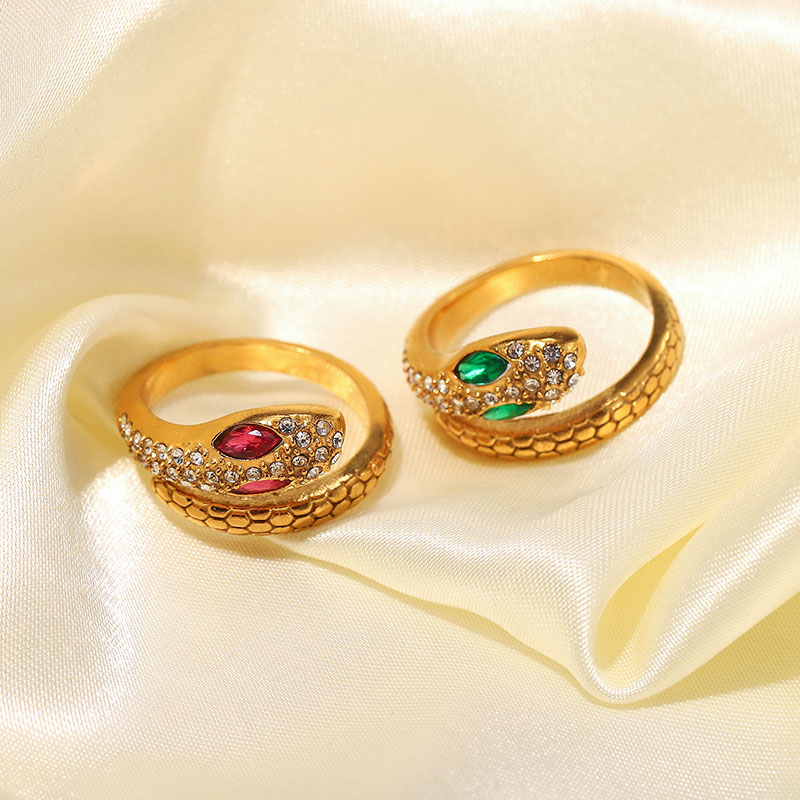 Unique 18k Gold Plated Snake Zircon Elegant Stainless Steel Zircon Ring For Women Manufacturer