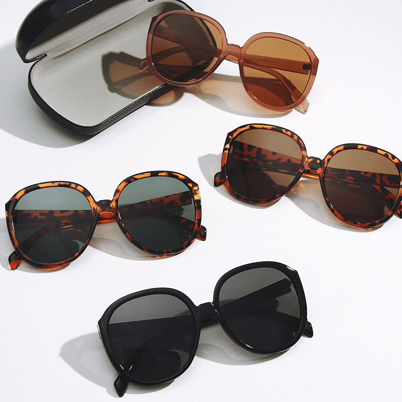 Small Fragrant Wind Personality Large Frame Retro Sunglasses Sunscreen Sunglasses Distributor