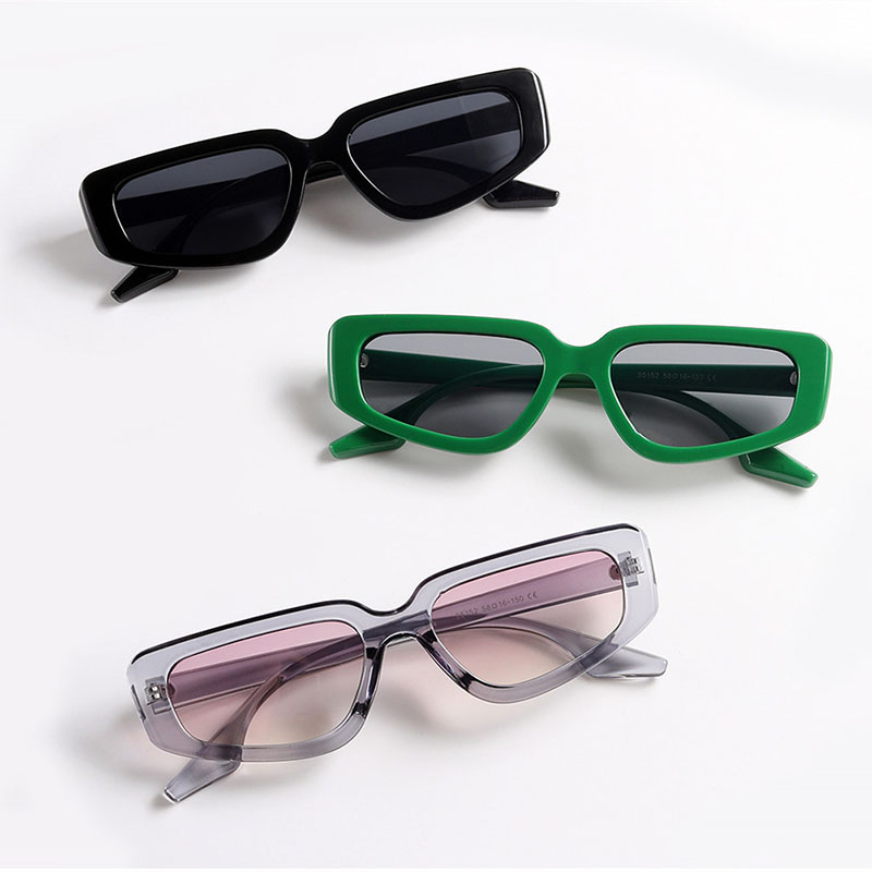 Frame Flight Models With Clothing Sunglasses Color Sunglasses Distributor
