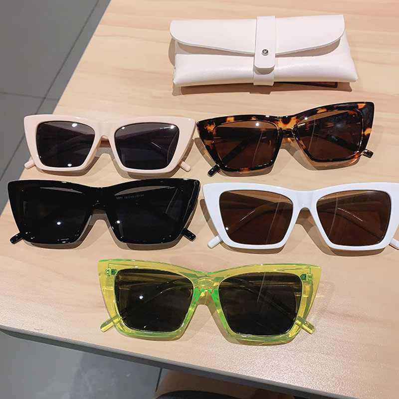 Cool Retro Letters Large Frame Sunglasses Distributor