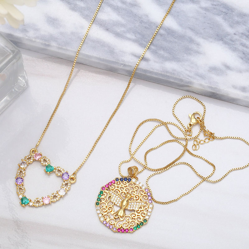 Wholesale Colorful Diamond Hollow Love Necklace Design Clavicle Chain