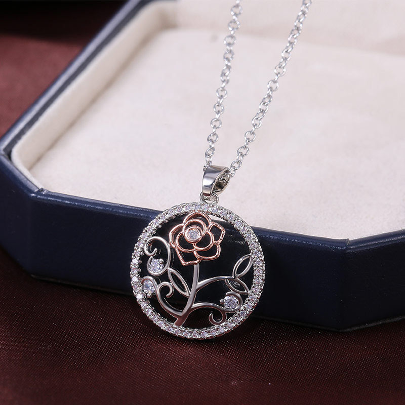 Fashionable Atmospheric Round Rose Pendant Collarbone Necklace Supplier