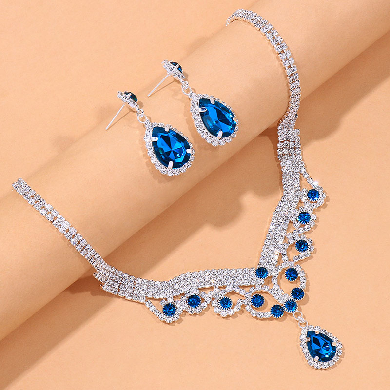 Wholesale Fashion Light Luxury Sapphire Necklace Earrings Set