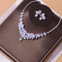 Jewelry Two-piece Dress Accessory Love Zircon Necklace Set Distributor