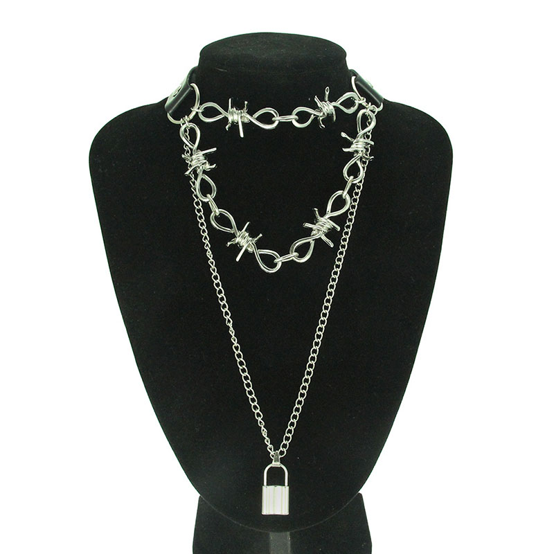 Wholesale Jewelry Creative Belt Necklace Thorn Necklace Lock Shape Pendant Set Chain