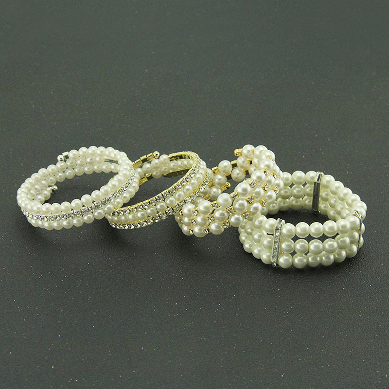 Wholesale Jewelry Diamond Set Pearl Triple Spiral Wide Section Bracelet Bridal