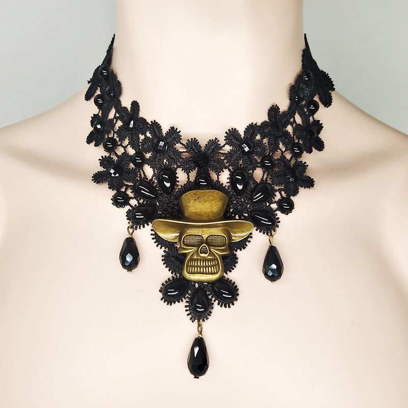 Halloween Exaggerated Lace Skull Crystal Vintage Necklace Fake Collar Distributor