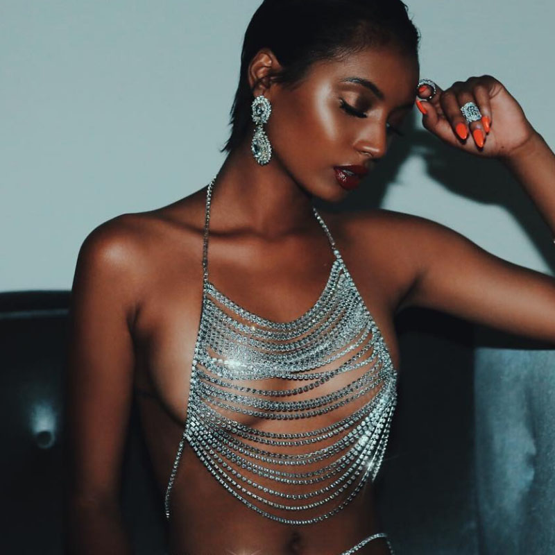 Sexy Exaggerated Fashion Full Of Diamonds Body Chain Ladies Nightclub Rhinestone Chest Chain Manufacturer