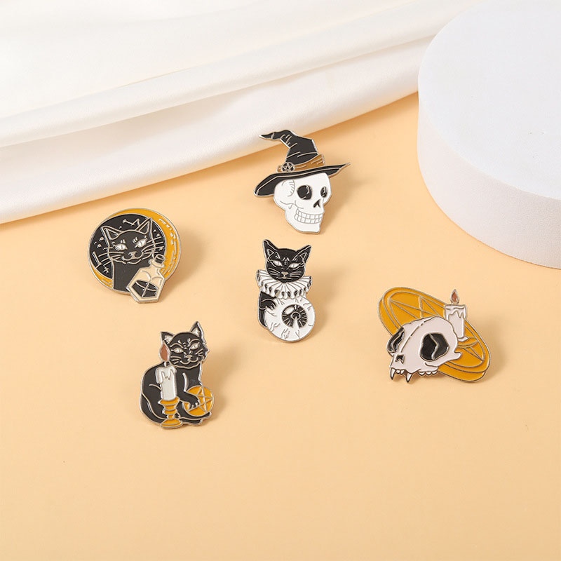 Wholesale Brooch Skull Horror Halloween Black Cat Candle Metal Badge Pins