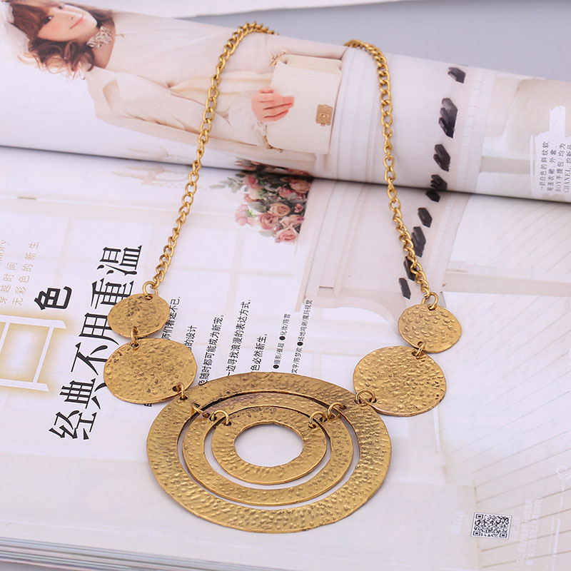 Wholesale Jewelry Exaggerated Alloy Large Circle Fashion Collarbone Chain Necklace