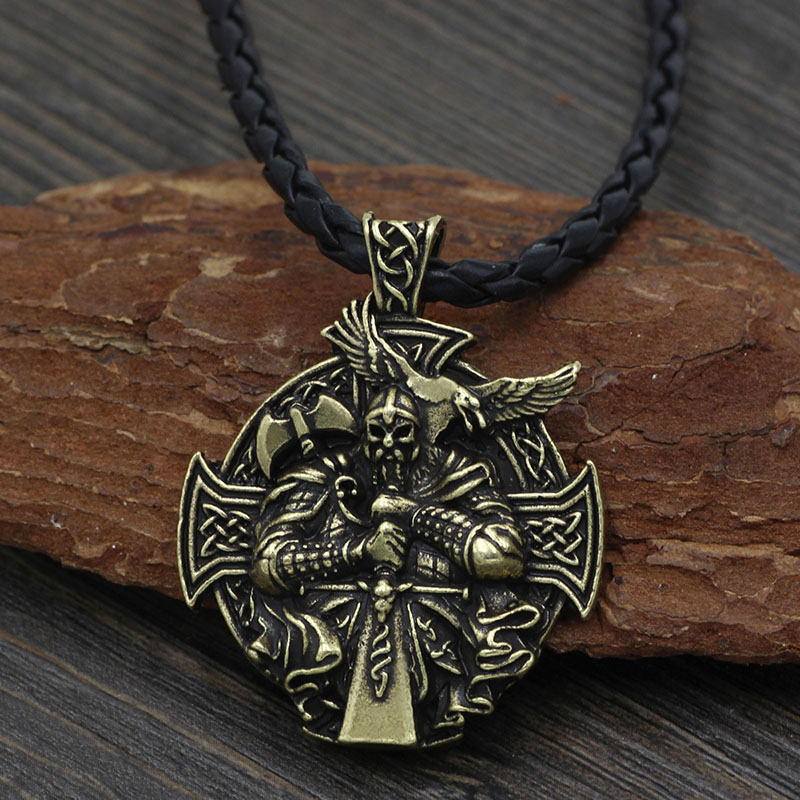 Wholesale Viking Warrior Odin Mount Raven Hammer Necklace