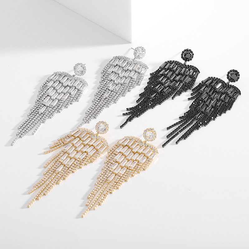 Light Luxury Wind Korean Exaggerated Atmospheric Long Zirconia Claw Chain Love Tassel Earrings Distributor