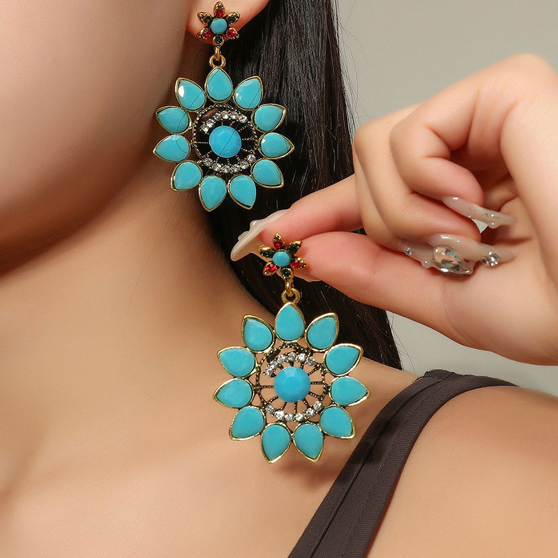 Vintage Bohemian Ethnic Hollow Exaggerated Sun Flower Earrings Manufacturer