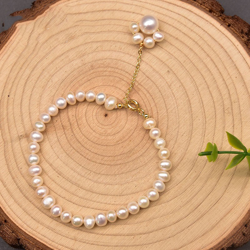 Wholesale Natural Freshwater Pearl Claw Sweet And Lovely Fashion Handmade Bracelet