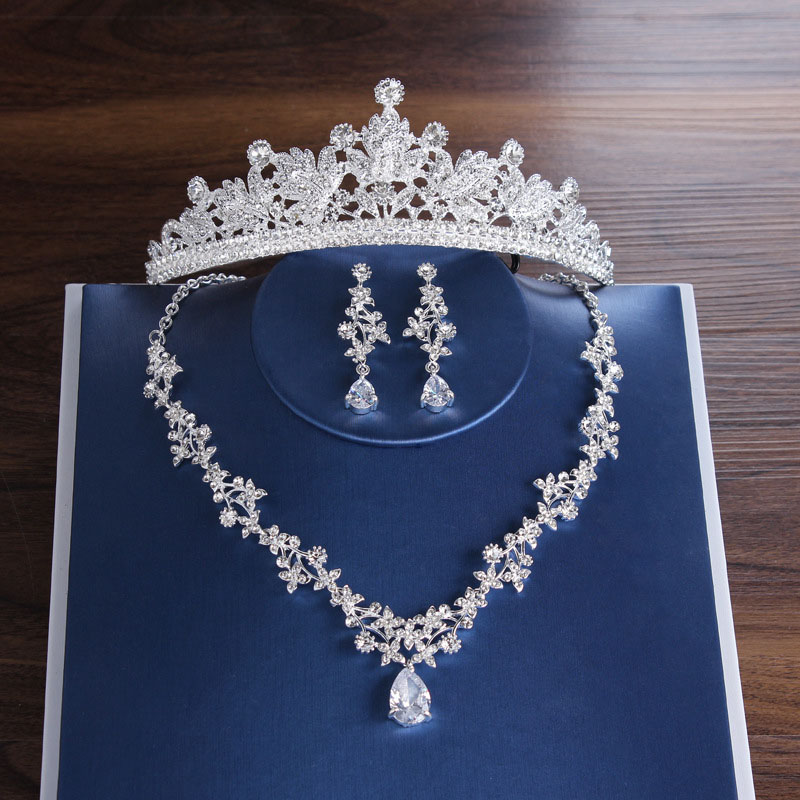 Wholesale Bridal Zirconia Crown Necklace Earrings Three Pieces Set