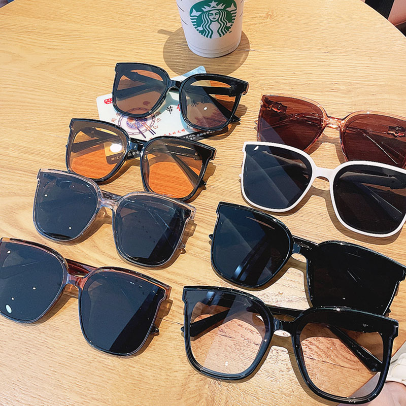 Square Frame Fashion Black Tea Sunglasses Distributors