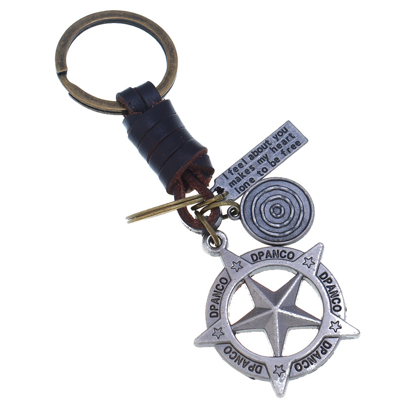 Wholesale Vintage Woven Cowhide Five-pointed Star Keychain