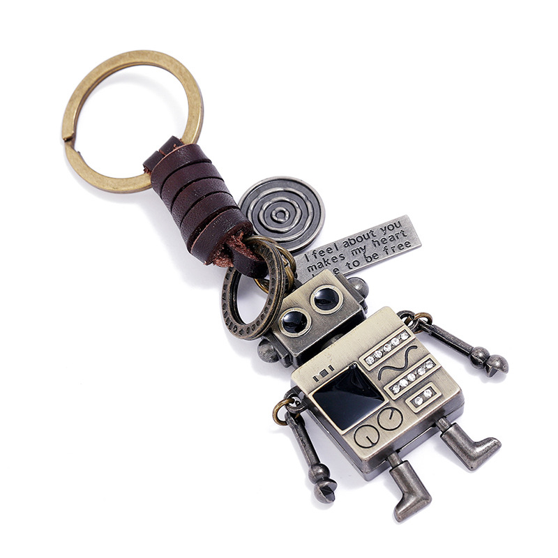 Wholesale Simple Personality Retro Woven Hand And Foot Movable Robot Cowhide Keychain