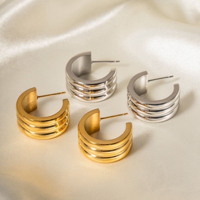 Wholesale 18K Gold Stainless Steel Triple Layer Circle Opening Stud Earrings