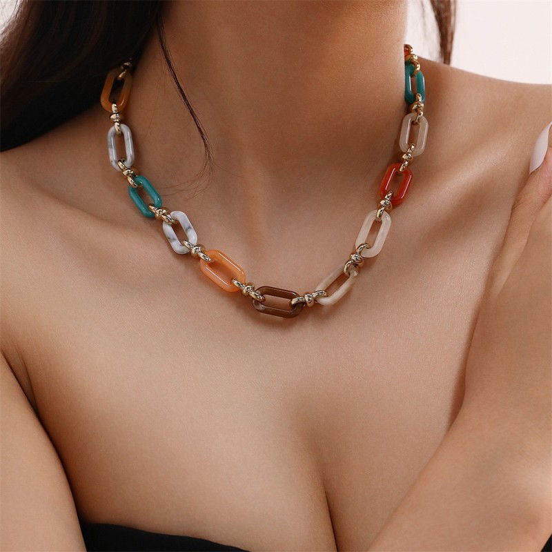 Acrylic Hollow Chain Necklace Female Wholesaler