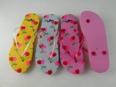 New design women beach slipper