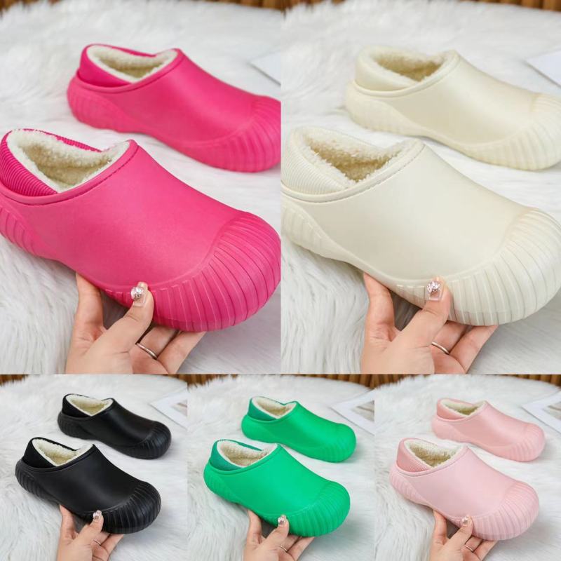 Wholesale Comfortable Closed Toe Pure Color Indoor Outdoor Winter Warm Couple Slides Slippers for Adult