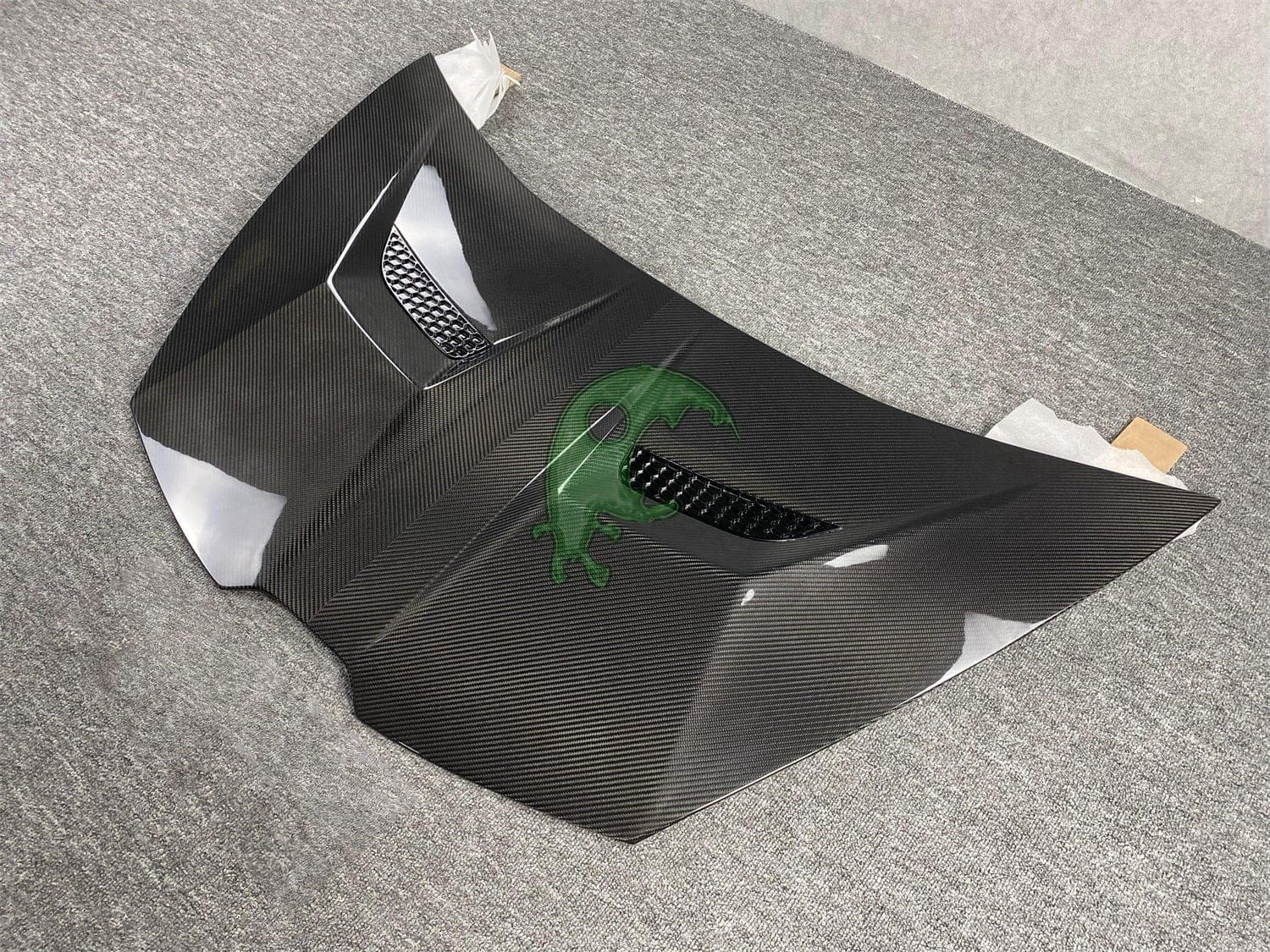 Vorsteiner Style Dry Carbon Fiber Hood for Lamborghini Huracan LP610-4/LP580