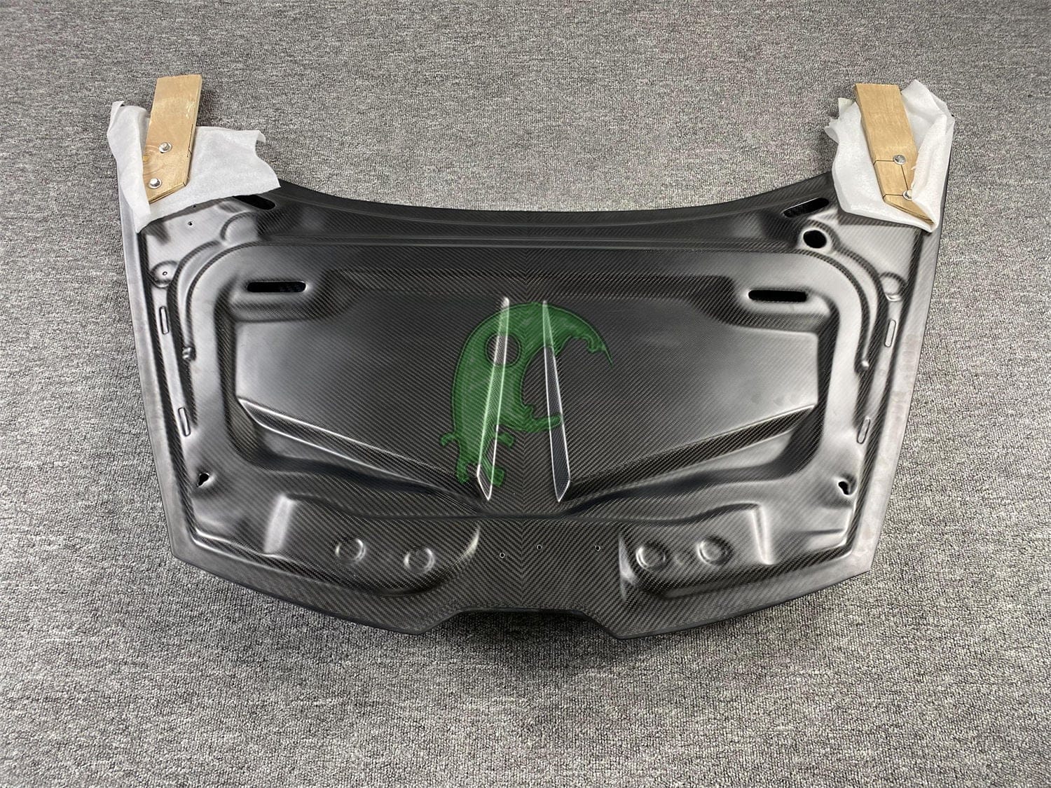 Vorsteiner Style Dry Carbon Fiber Hood for Lamborghini Huracan LP610-4/LP580