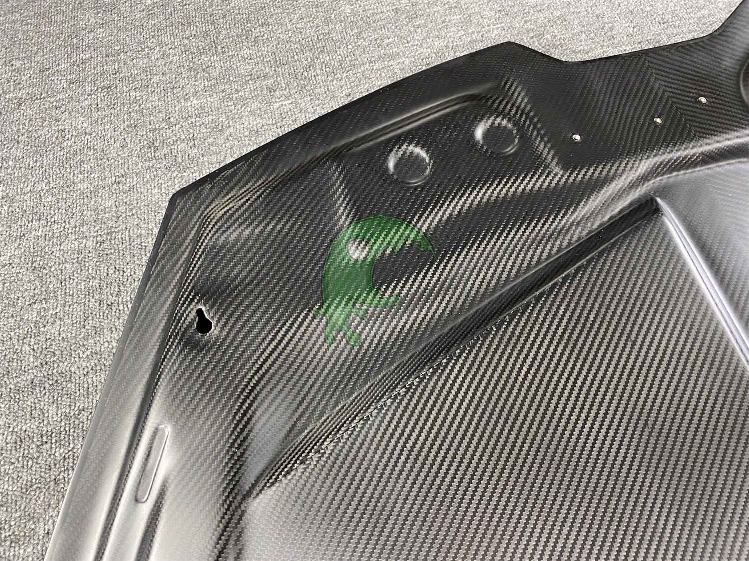 Vorsteiner Style Dry Carbon Fiber Hood for Lamborghini Huracan LP610-4/LP580