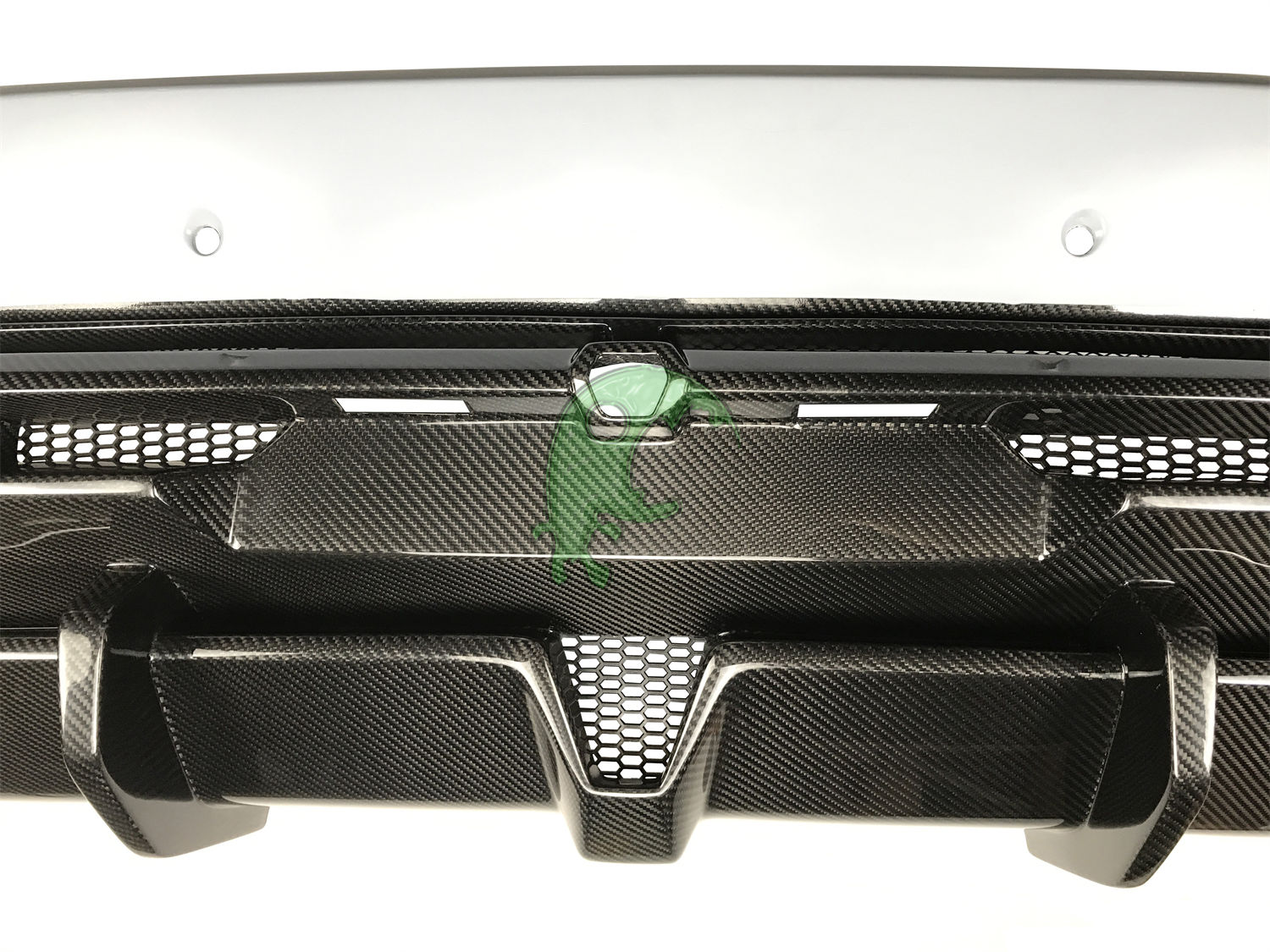 Dry Carbon Fiber Rear Bumper for Lamborghini Huracan LP610/LP580
