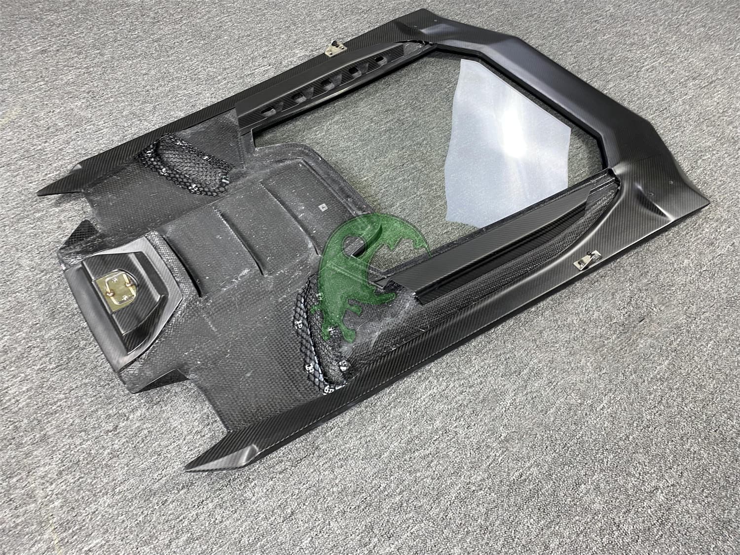 Dry Carbon Fiber Rear Engine Cover Lid for Lamborghini Huracan LP610/LP580 - Performante Style