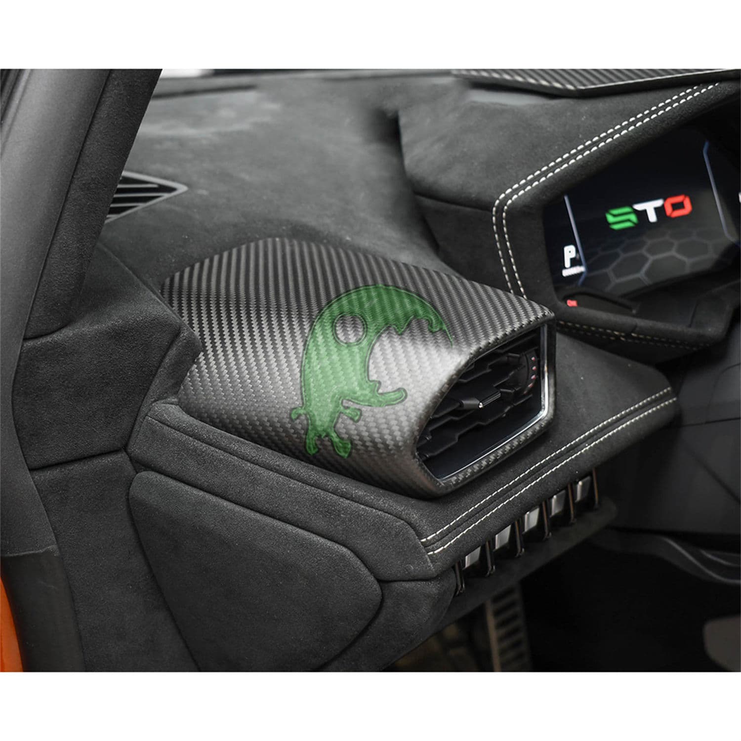 Dry Carbon Fiber AC Cover Interiors Kits for Lamborghini Huracan LP610/LP580/EVO Air Con Trim