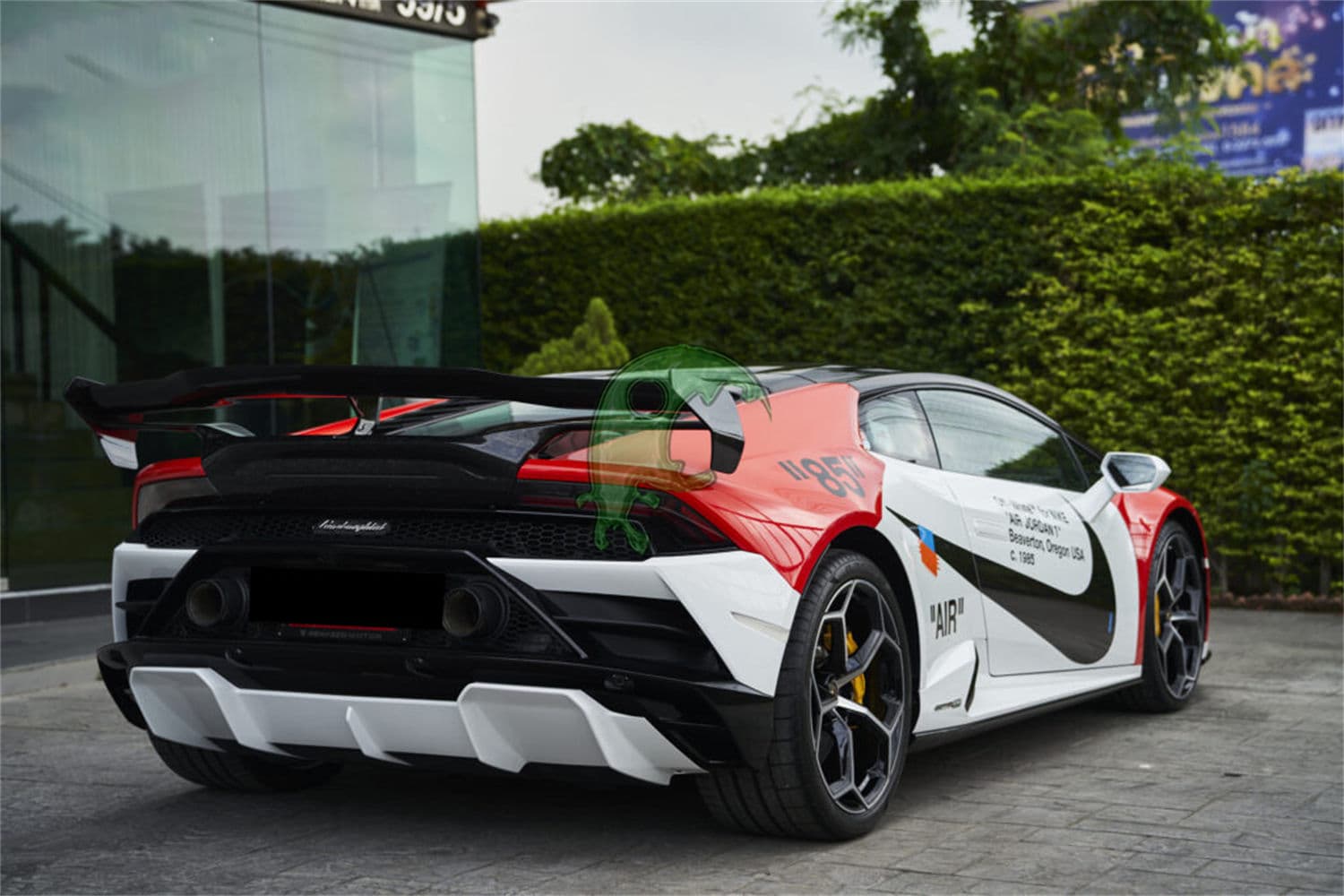 Dry Carbon Fiber Rear Spoiler Wing for Lamborghini Huracan LP610/LP580/EVO - Vorsteiner STO Style