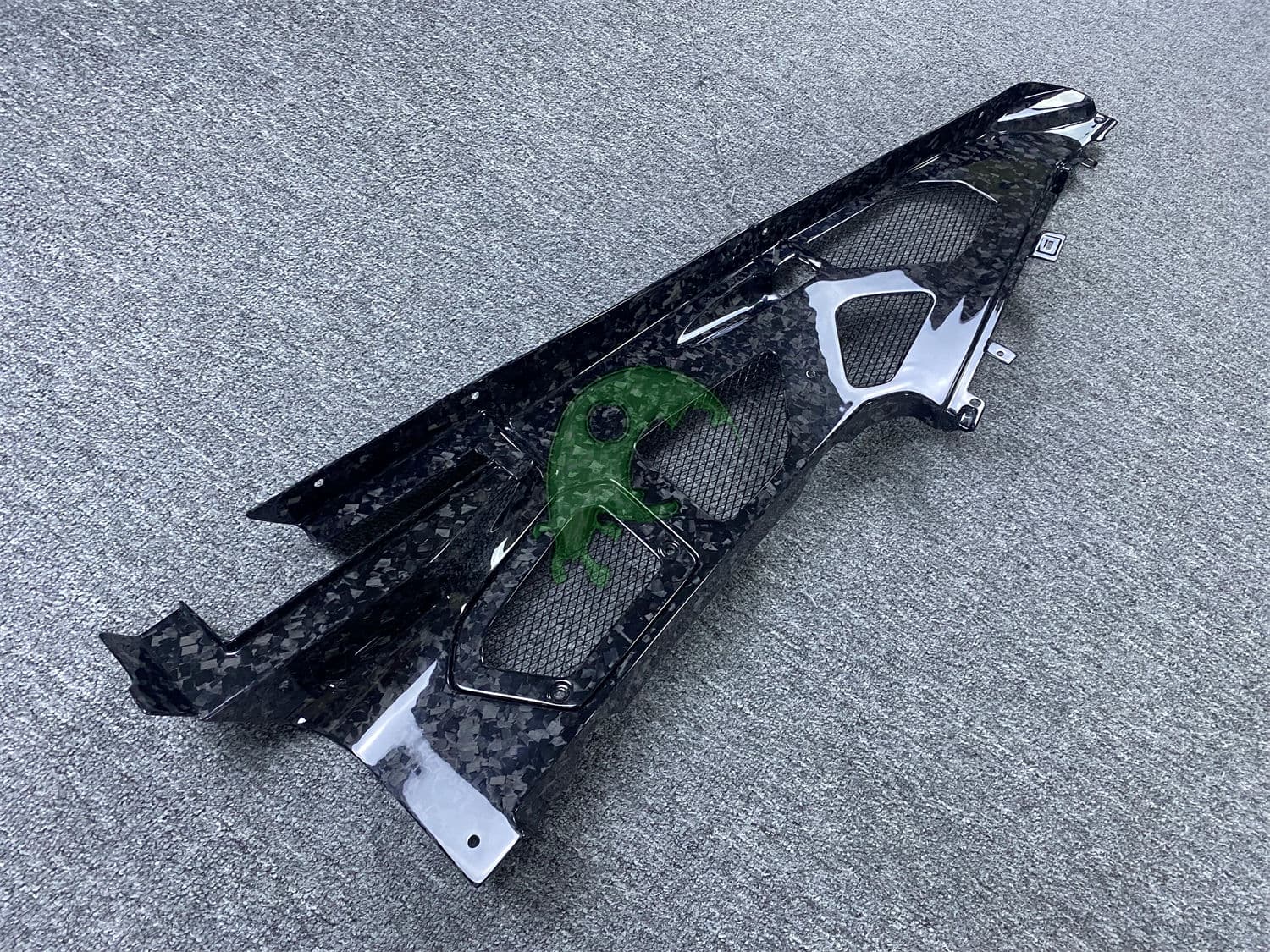 Dry Forged Carbon Fiber Engine bay Cover trim oem original Kit For Lamborghini Huracan LP610