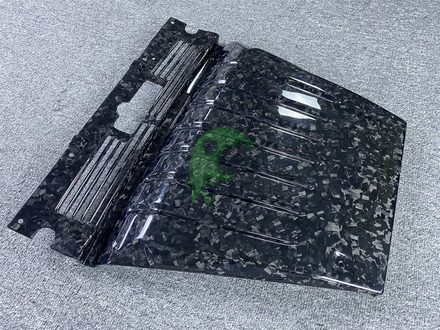 Dry Forged Carbon Fiber Engine bay Cover trim oem original Kit For Lamborghini Huracan LP610