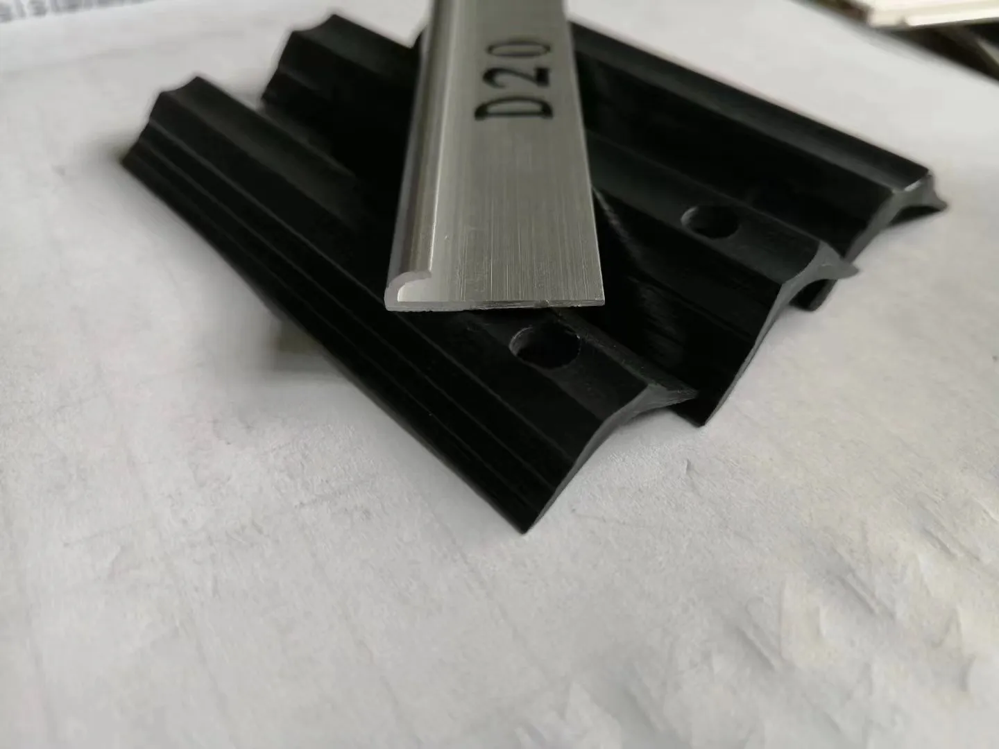 Aluminum Capping Strip