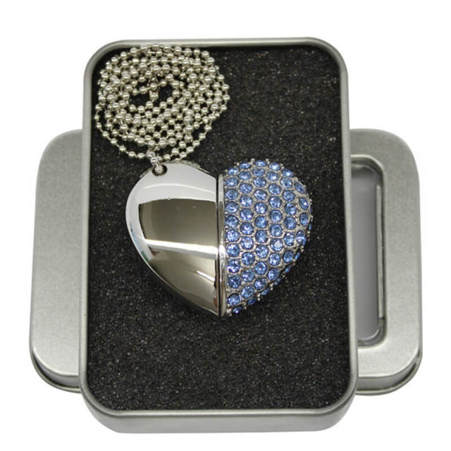 8GB Waterproof USB Flash Drive Necklace Creative Crystal Heart Girls Gifts USB Flash Drives