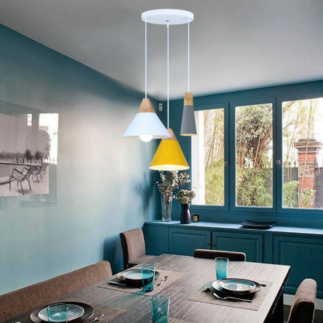 OOVOV Creative Restaurant Pendant Light Cafe Bar Dining Room Pendant Lamp 3 Heads Wood Aluminum